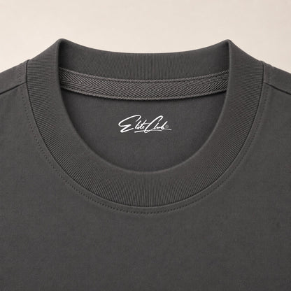 Heavy Oversize T-Shirt Herren 100% Baumwolle Anthrazit WINNER DNA – Nahaufnahme verstärkter Rundhalsausschnitt