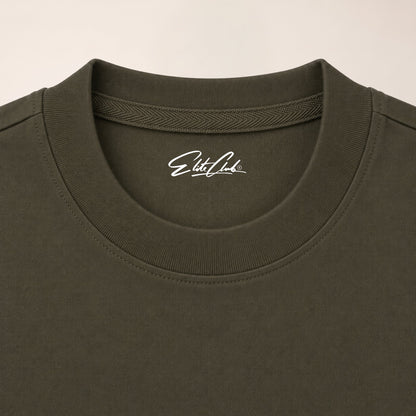 Heavy Oversize T-Shirt Herren 100% Baumwolle Olivgrün ZERO DOUBT – Nahaufnahme verstärkter Rundhalsausschnitt