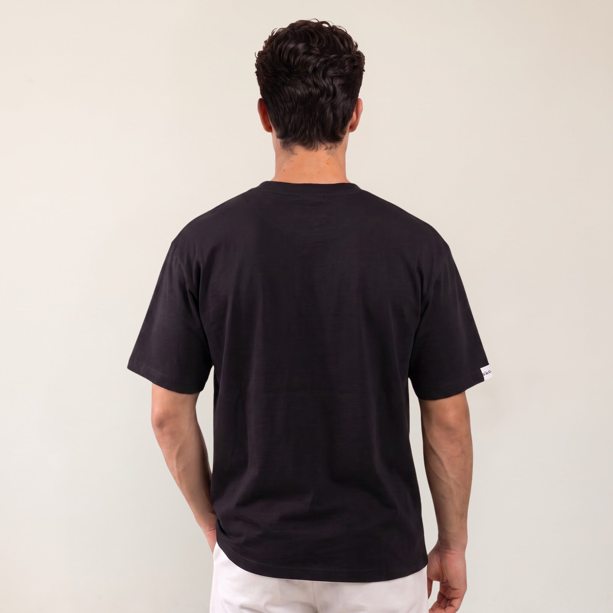 Heavy Oversize T-Shirt Herren 100% Baumwolle Schwarz BUILT DIFFERENT – Rückansicht