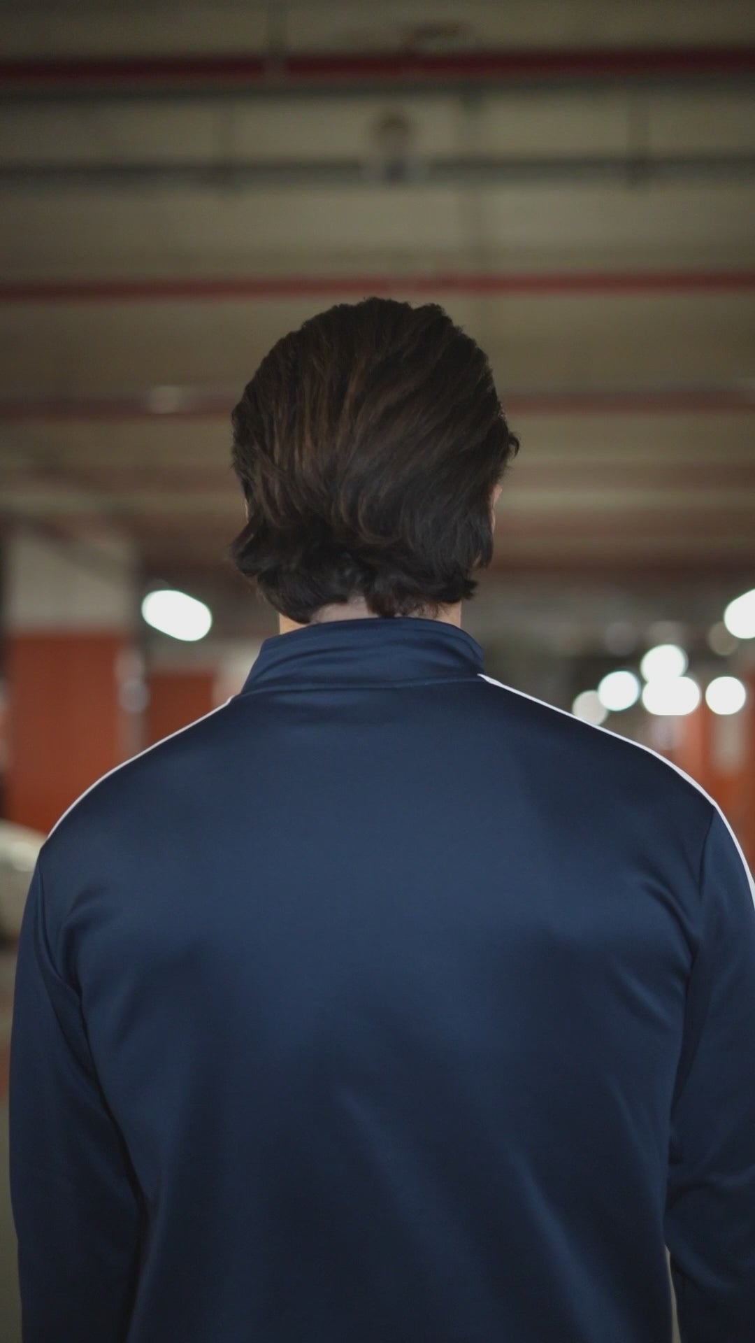 Video des elite Club navy trainingsanzug 