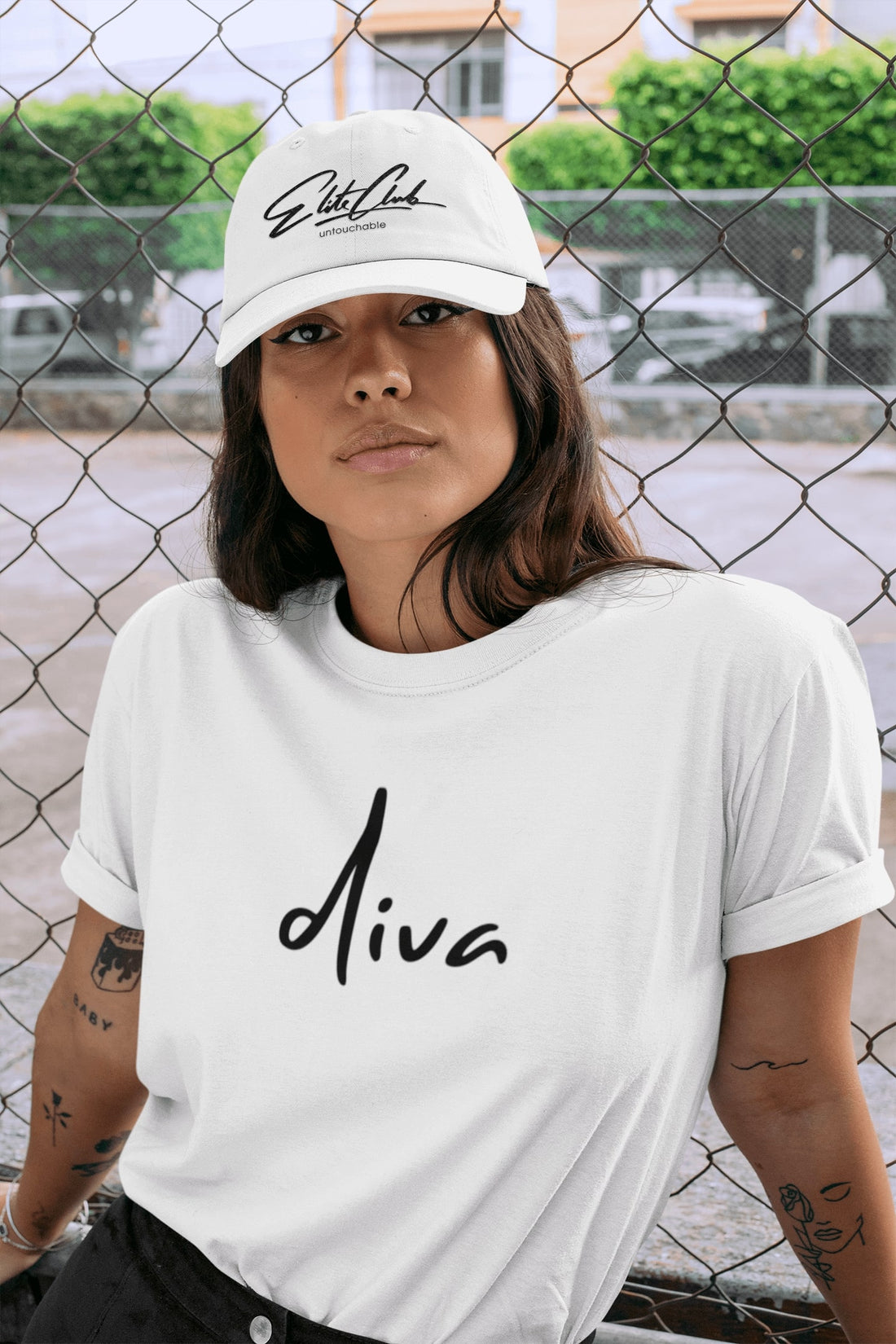DESIGN – Oversize-T-Shirt in Cremeweiß mit „New Horizon DESIGN – Oversize-T-Shirt in Cremeweiß mit „New Horizon